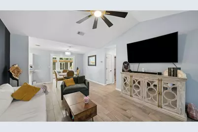 662 E Robinson Avenue, Crestview, FL 32539 - Photo 14