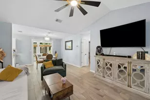 662 E Robinson Ave, Crestview, FL 32539 - Photo 14