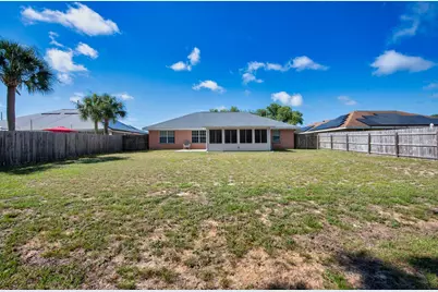 8120 Hartington Drive, Navarre, FL 32566 - Photo 38
