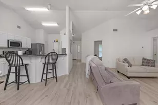 8120 Hartington Dr, Navarre, FL 32566 - Photo 10