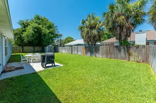 400 Primrose Cir, Destin, FL 32541 - Photo 28