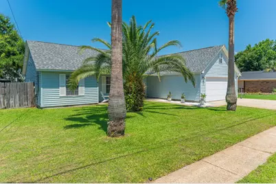 400 Primrose Circle, Destin, FL 32541 - Photo 1