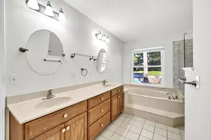 2319 Canal Dr, Niceville, FL 32578 - Photo 32