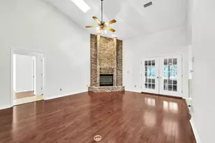 2319 Canal Dr, Niceville, FL 32578 - Photo 22