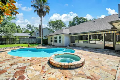 2319 Canal Drive, Niceville, FL 32578 - Photo 1