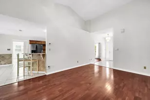 2319 Canal Dr, Niceville, FL 32578 - Photo 24