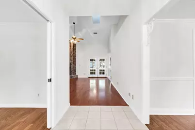 2319 Canal Drive, Niceville, FL 32578 - Photo 10