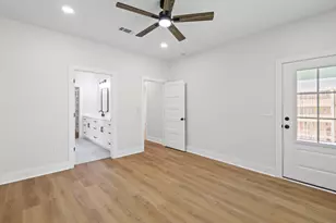 308 A Okaloosa Ave, Valparaiso, FL 32580 - Photo 18