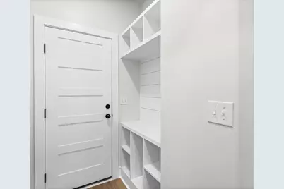 308 B Okaloosa Avenue, Valparaiso, FL 32580 - Photo 24