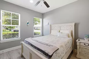 76 Oaktree Blvd, Freeport, FL 32439 - Photo 16