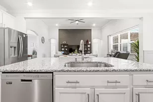 221 Sweet Tea Ln, Freeport, FL 32439 - Photo 6