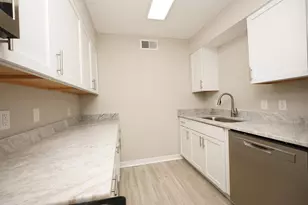 210 Pelham Rd, Fort Walton Beach, FL 32547 - Photo 12