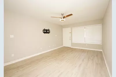 210 Pelham Road #212A, Fort Walton Beach, FL 32547 - Photo 4