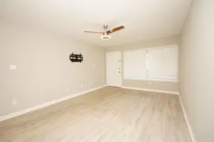 210 Pelham Rd, Fort Walton Beach, FL 32547 - Photo 4