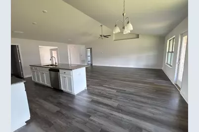 2112 Queen Street, Crestview, FL 32536 - Photo 8