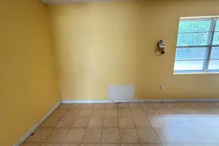 516 Forrest Ct, Crestview, FL 32539 - Photo 6