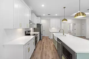 498 Robert Ave, Niceville, FL 32578 - Photo 20