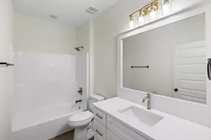 498 Robert Ave, Niceville, FL 32578 - Photo 30