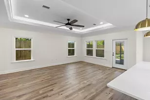 498 Robert Ave, Niceville, FL 32578 - Photo 12
