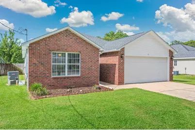 9 Newcastle Drive, Fort Walton Beach, FL 32547 - Photo 2