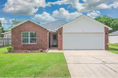 9 Newcastle Drive, Fort Walton Beach, FL 32547 - Photo 1