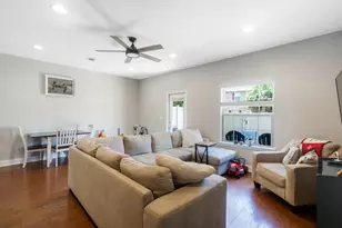 2109 Wilsons Plover Cir, Navarre, FL 32566 - Photo 14
