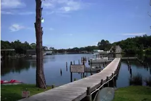 210 Pelham Rd, Fort Walton Beach, FL 32547 - Photo 1
