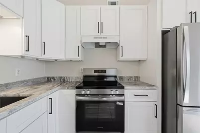 3011 Yorktown Circle, Fort Walton Beach, FL 32547 - Photo 8