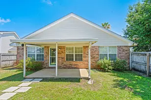 415 Pristine Water Ln, Mary Esther, FL 32569 - Photo 18