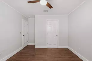 415 Pristine Water Ln, Mary Esther, FL 32569 - Photo 16