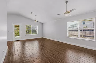 415 Pristine Water Ln, Mary Esther, FL 32569 - Photo 4