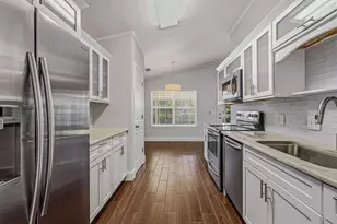 415 Pristine Water Ln, Mary Esther, FL 32569 - Photo 8