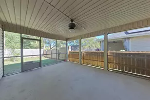 5137 Peach Dr, Pace, FL 32571 - Photo 16