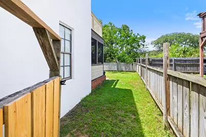 137 5th Avenue, Shalimar, FL 32579 - Photo 6
