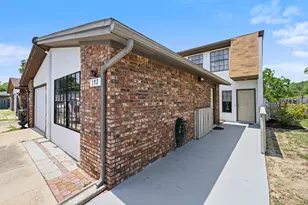137 5th Ave, Shalimar, FL 32579 - Photo 1