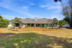 47 E Country Club Dr, Destin, FL 32541 - Photo 38