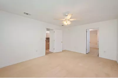 9750 Parker Lake Circle, Navarre, FL 32566 - Photo 18
