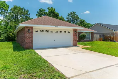 9750 Parker Lake Circle, Navarre, FL 32566 - Photo 4
