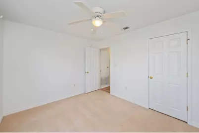 9750 Parker Lake Circle, Navarre, FL 32566 - Photo 26