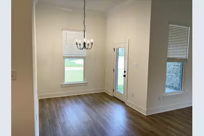 5904 Luckenbach Lane, Crestview, FL 32539 - Photo 8