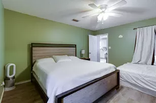 1928 Jo-Tam Ln, Navarre, FL 32566 - Photo 14