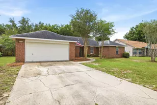 8131 Country Bay Blvd, Navarre, FL 32566 - Photo 4