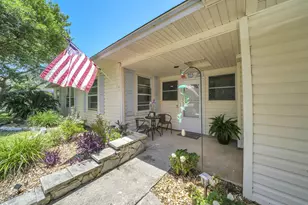 313 NE Gardner Dr, Fort Walton Beach, FL 32548 - Photo 10