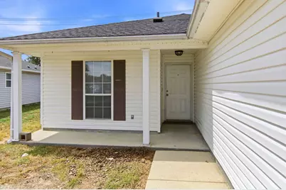 7660 Chablis Circle, Navarre, FL 32566 - Photo 6