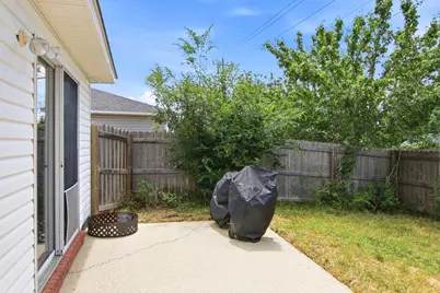 7660 Chablis Circle, Navarre, FL 32566 - Photo 26