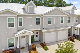 81 Date Palm Ln, Freeport, FL 32439 - Photo 1