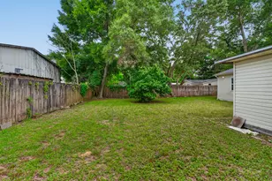 679 Anderson Dr, Fort Walton Beach, FL 32547 - Photo 8