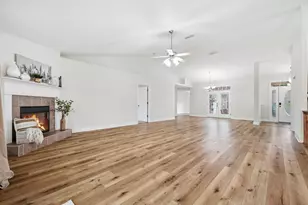5302 Marilea Ct, Crestview, FL 32536 - Photo 10