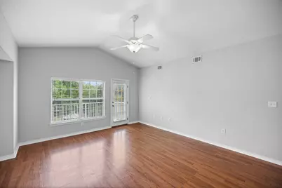 1501 N Partin Drive #257, Niceville, FL 32578 - Photo 4