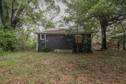 32 Myrtle Avenue, Defuniak Springs, FL 32435 - Photo 12